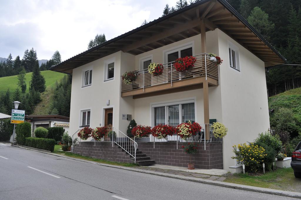 Ferienwohnung Dolomitenheim Ausservillgraten Номер фото